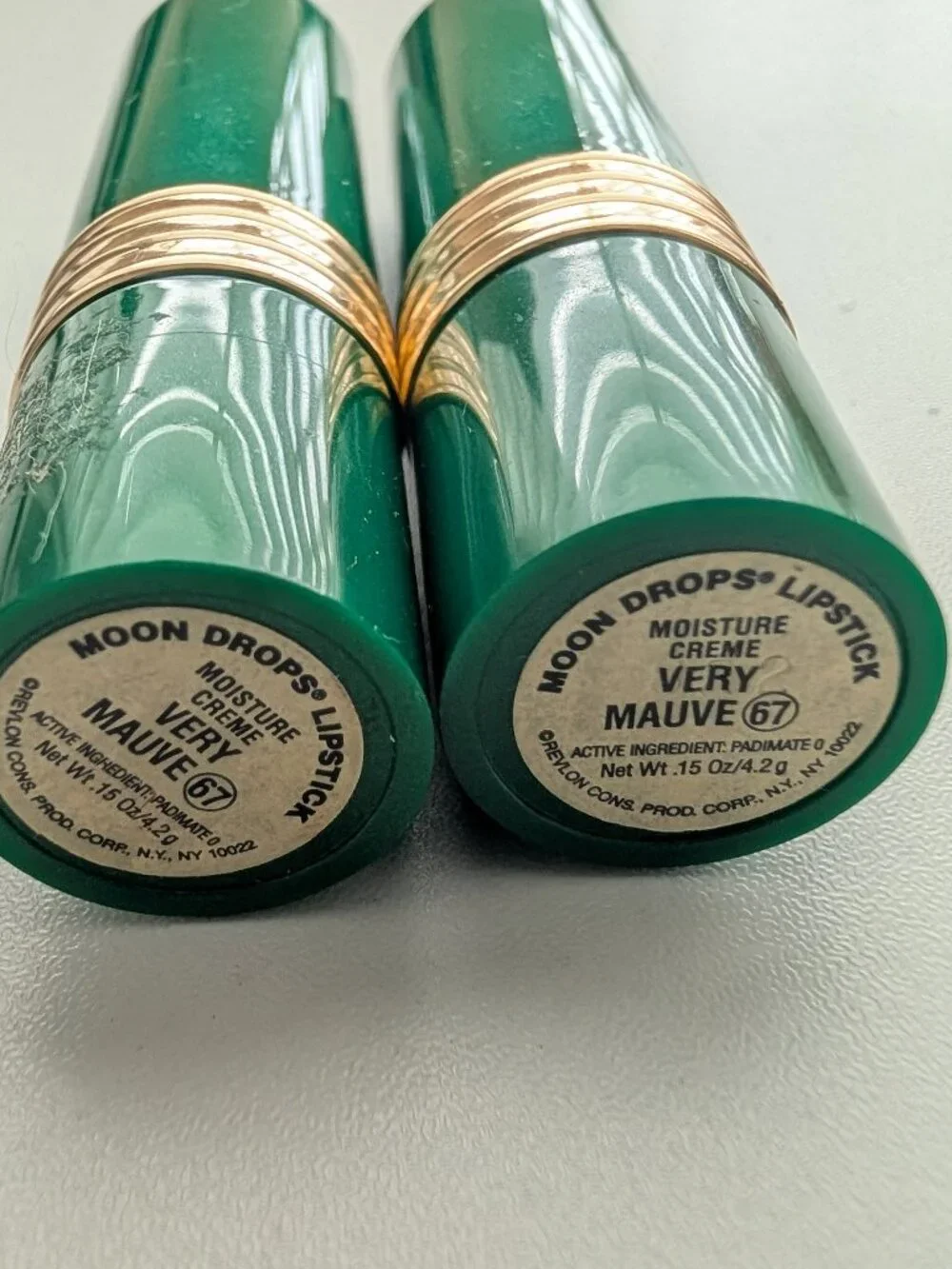 Revlon Moon Drops Lipstick 67 VERY MAUVE Lot of 2 Unsealed Full Size